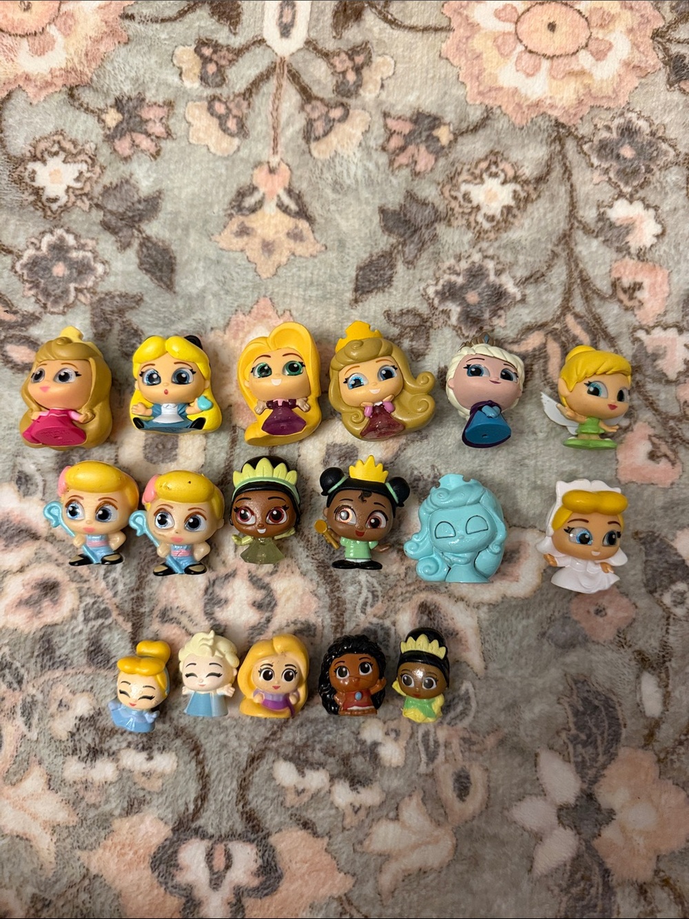Disney Doorable Princesses Lot